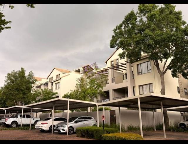 2 BEDROOM APARTMENT FOR SALE IN FOURWAYS